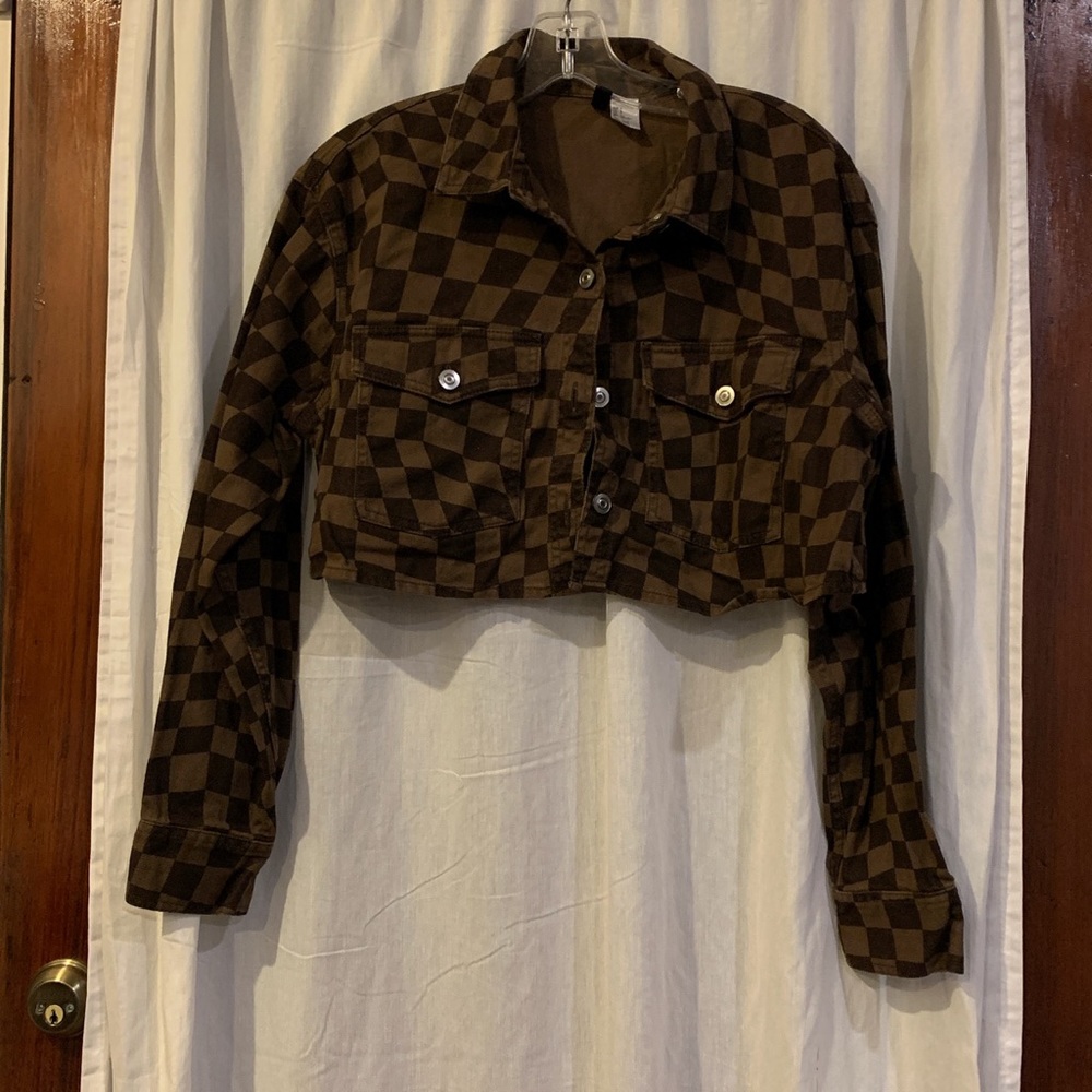 Small cropped checkered cropped jacket